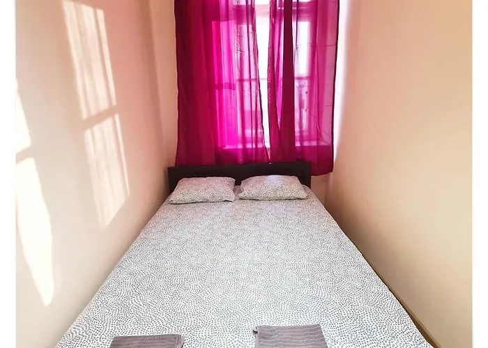 Souvenirappart Wilenska 9m10 דירה *